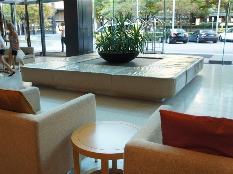 Crown Promenade Melbourne Hotell Exteriör bild
